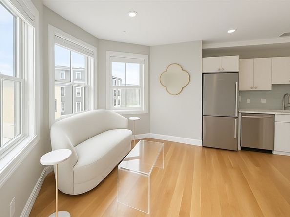 89 Prescott St C, Boston MA 02128