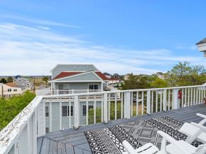 10 61st St 10, Newburyport MA 01950