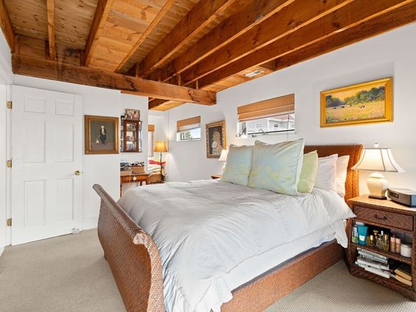 10 61st St 10, Newburyport MA 01950