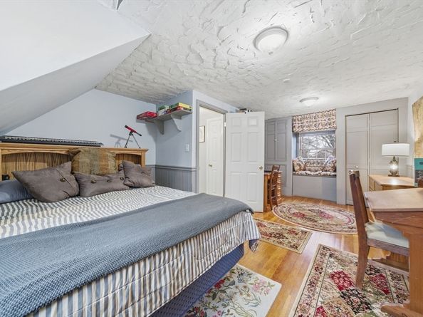 4 Laurel Street, Woburn MA 01801