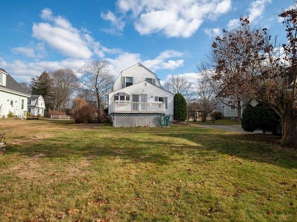 353 Plymouth St, Abington MA 02351