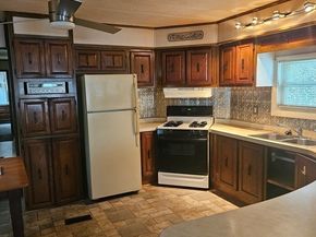 243 Mason Ave, Chelmsford MA 01824