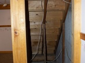 25 Bear Hill Rd, Gardner MA 01440