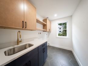 2 Spring Meadow Dr, Southborough MA 01772