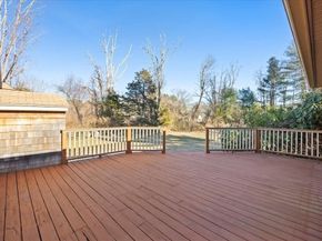 5 Freetown St, Lakeville MA 02347
