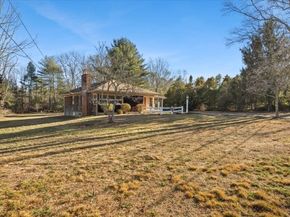 5 Freetown St, Lakeville MA 02347