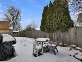 15 Myrtle Ave, Sterling MA 01564