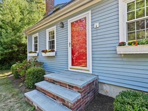 66 Maureen Way, Plymouth MA 02360