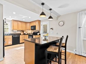 66 Maureen Way, Plymouth MA 02360