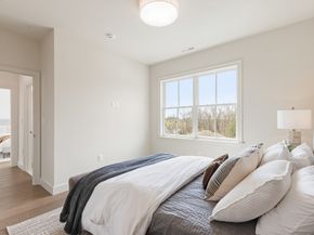 8 Common Court 8, Lexington MA 02421