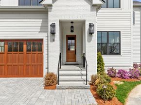 8 Common Court 8, Lexington MA 02421