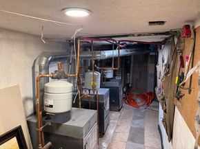 27 Harlow St, Worcester MA 01605