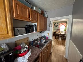 27 Harlow St, Worcester MA 01605