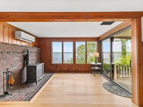 13 Pine Bluff, Lakeville MA 02347