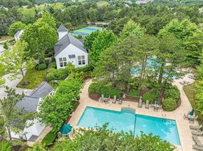 100 Holbeck Corner 100, Plymouth MA 02360