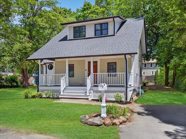 11 Mason Ave, Billerica MA 01862