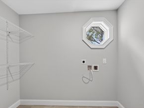 11 Mason Ave, Billerica MA 01862