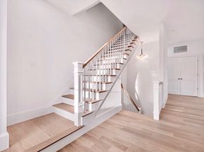 66 Pleasant Street 2, Marblehead MA 01945