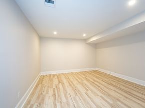 6 Briar Ln, Natick MA 01760