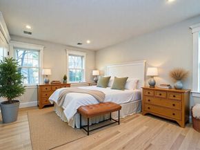 6 Briar Ln, Natick MA 01760