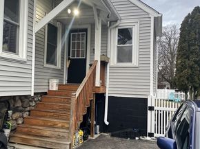 26 Sylvan St, Worcester MA 01603