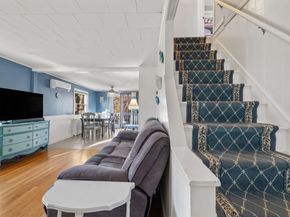 8 Westwood Rd, Plymouth MA 02360