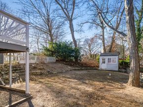 8 Westwood Rd, Plymouth MA 02360