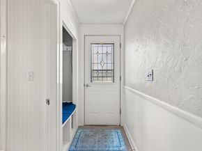 8 Westwood Rd, Plymouth MA 02360