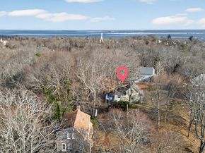 8 Westwood Rd, Plymouth MA 02360