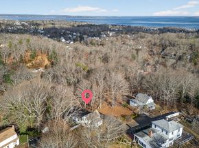 8 Westwood Rd, Plymouth MA 02360