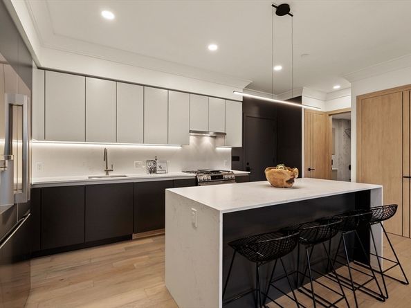 388 Washington Street 101, Quincy MA 02169