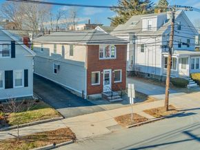 146 Burrill St, Swampscott MA 01907