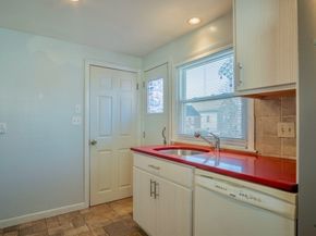 146 Burrill St, Swampscott MA 01907