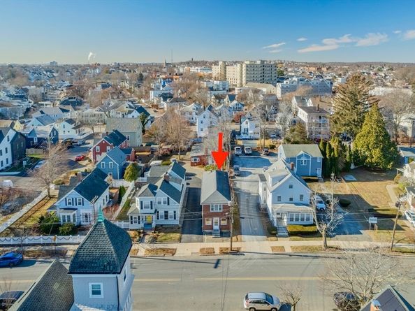 146 Burrill St, Swampscott MA 01907