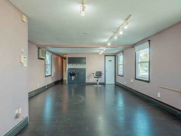 146 Burrill St, Swampscott MA 01907