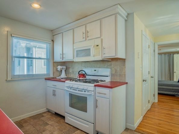 146 Burrill St, Swampscott MA 01907