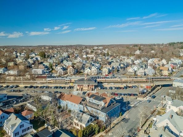 146 Burrill St, Swampscott MA 01907