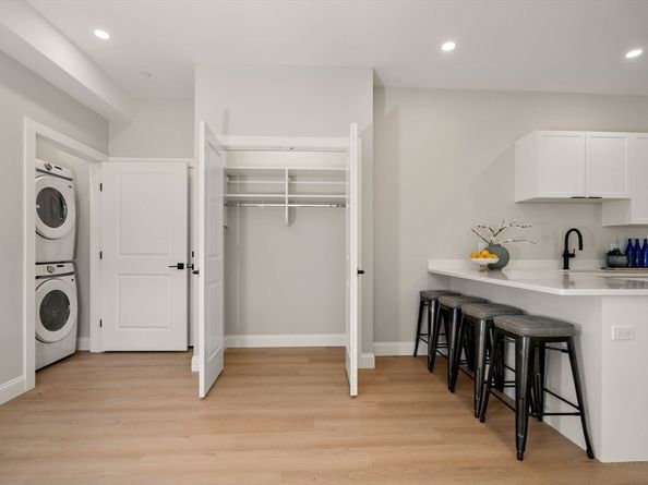 7 Cross St 102, Wilmington MA 01887