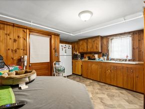 7 Saint Paul St, Fitchburg MA 01420