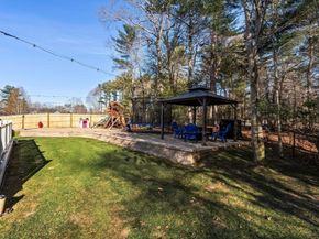 10 Mockingbird Hill, Bridgewater MA 02324