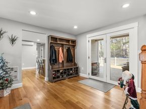 10 Mockingbird Hill, Bridgewater MA 02324