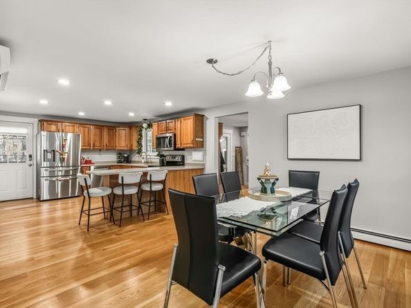 10 Mockingbird Hill, Bridgewater MA 02324