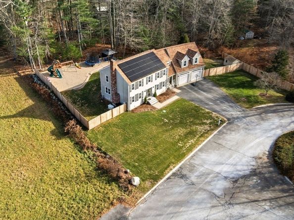 10 Mockingbird Hill, Bridgewater MA 02324