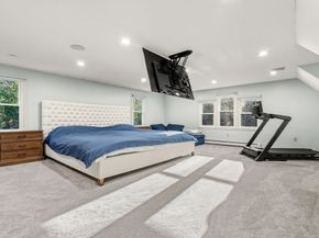 10 Mockingbird Hill, Bridgewater MA 02324