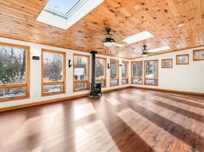 45 Ireta Rd, Shrewsbury MA 01545