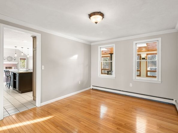 45 Ireta Rd, Shrewsbury MA 01545