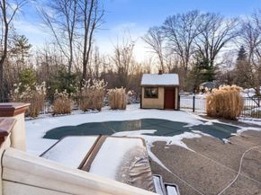 45 Ireta Rd, Shrewsbury MA 01545