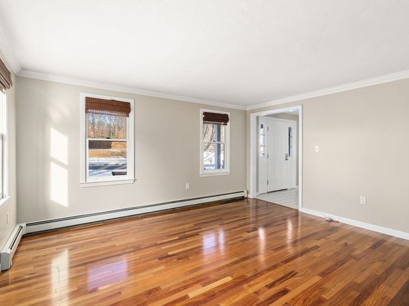 45 Ireta Rd, Shrewsbury MA 01545