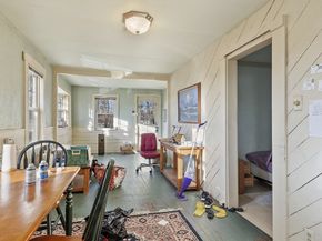 2 Kosta Ave, Rutland MA 01543