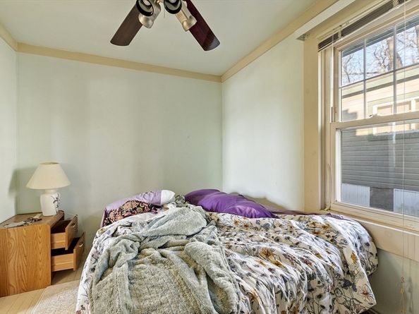 2 Kosta Ave, Rutland MA 01543